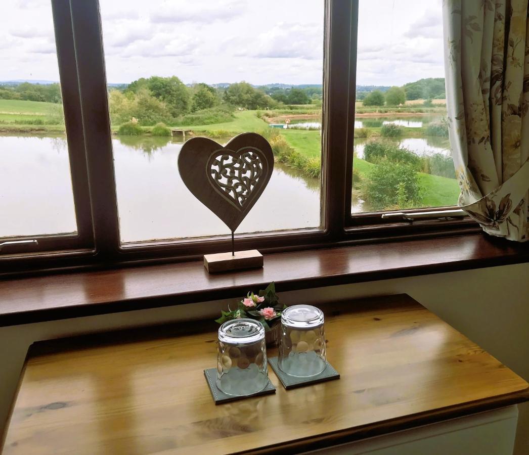 Bransford Farm Fishery & B & B Esterno foto