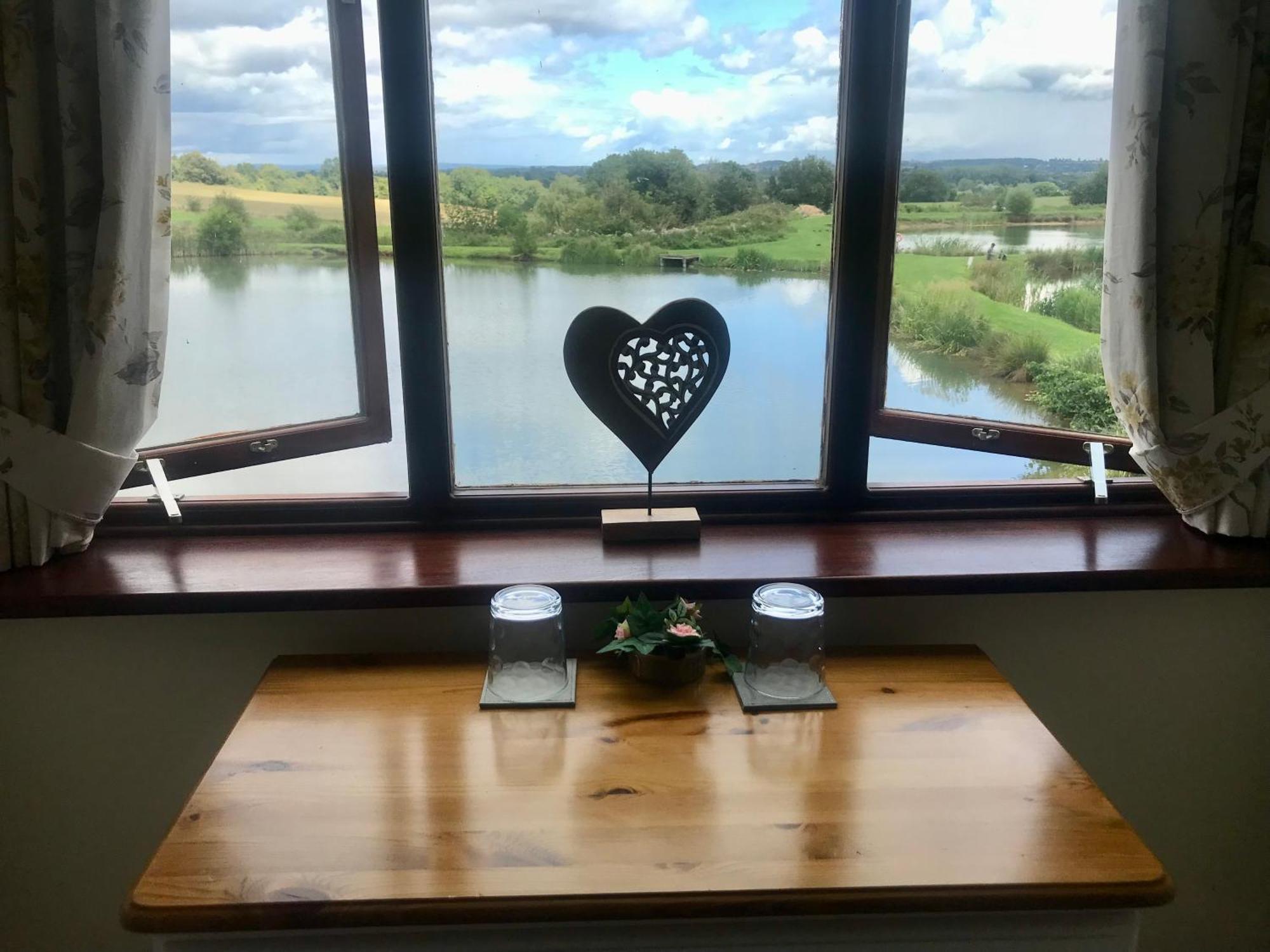 Bransford Farm Fishery & B & B Esterno foto